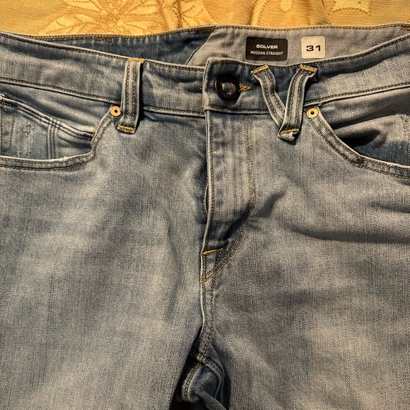 Volcom Mens Jeans. - Picture 2 of 3